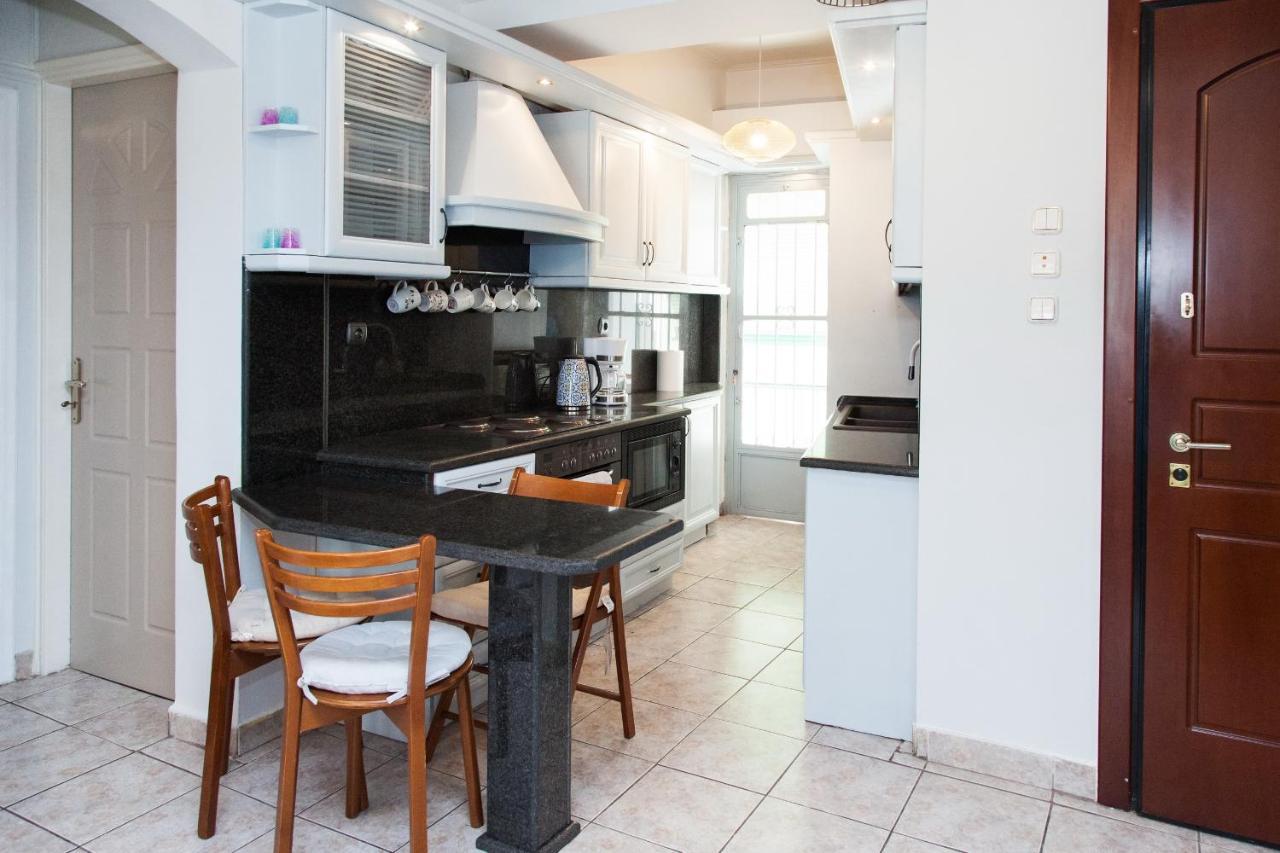 Brand New, Cheerful Apartment In Central アテネ エクステリア 写真